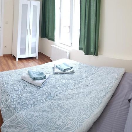 Taila Apartments No 3 Near Taksim Istanbul Bagian luar foto