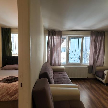 Taila Apartments No 3 Near Taksim Istanbul Bagian luar foto