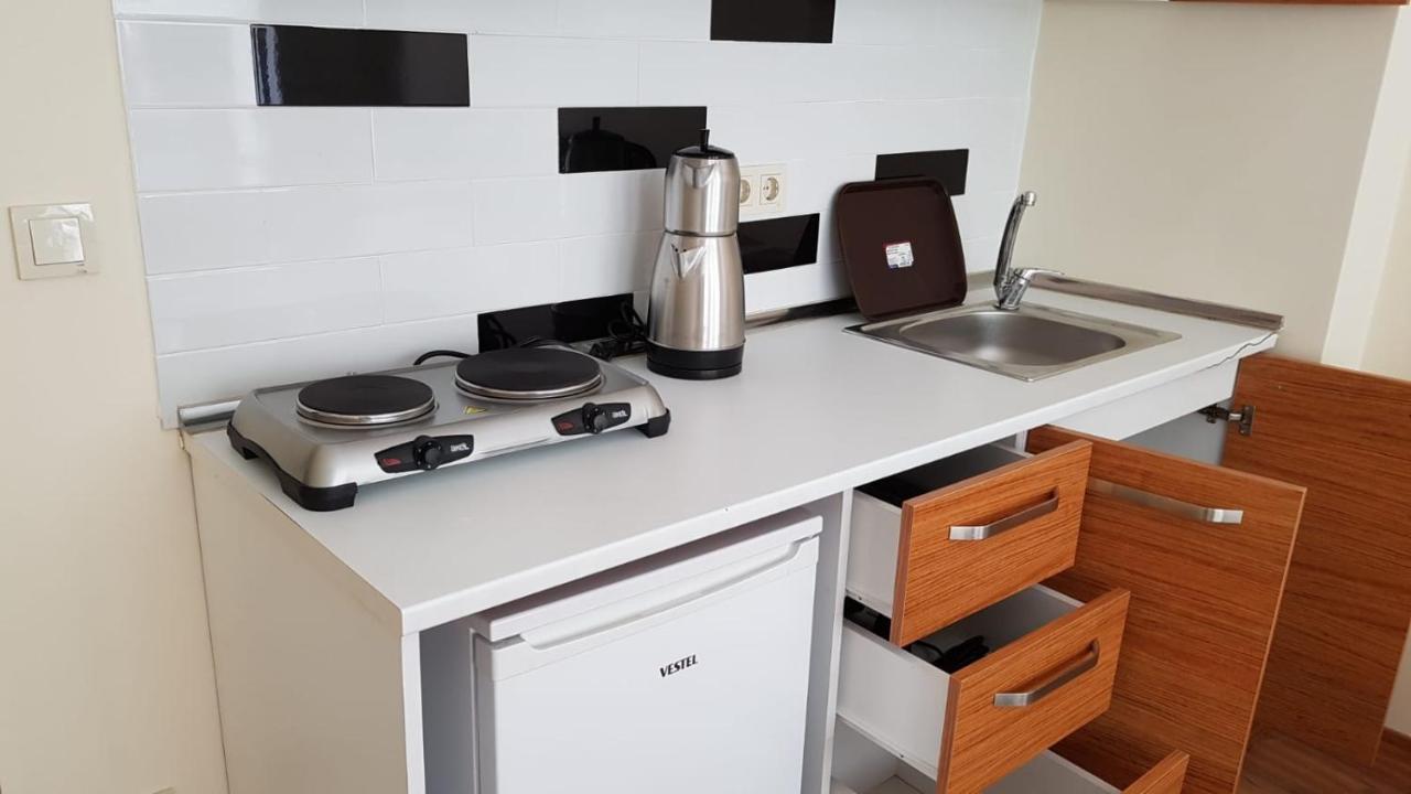 Taila Apartments No 3 Near Taksim Istanbul Bagian luar foto