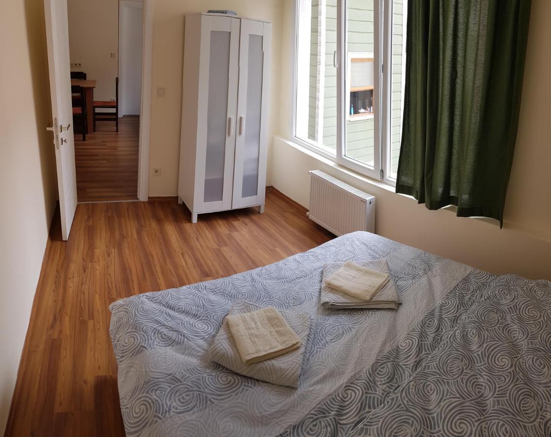 Taila Apartments No 3 Near Taksim Istanbul Bagian luar foto