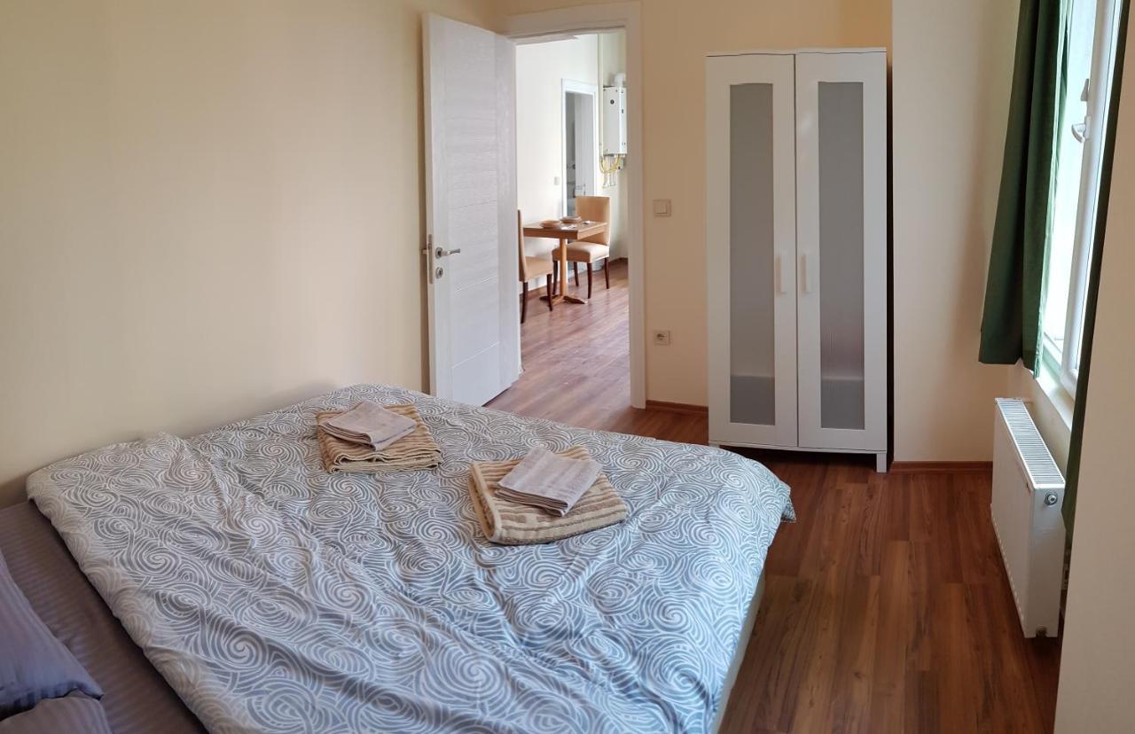 Taila Apartments No 3 Near Taksim Istanbul Bagian luar foto