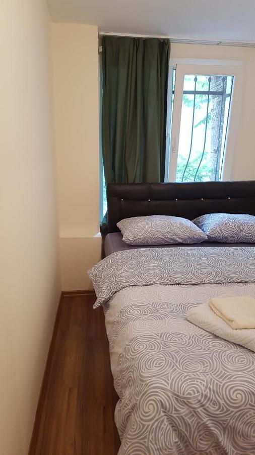 Taila Apartments No 3 Near Taksim Istanbul Bagian luar foto