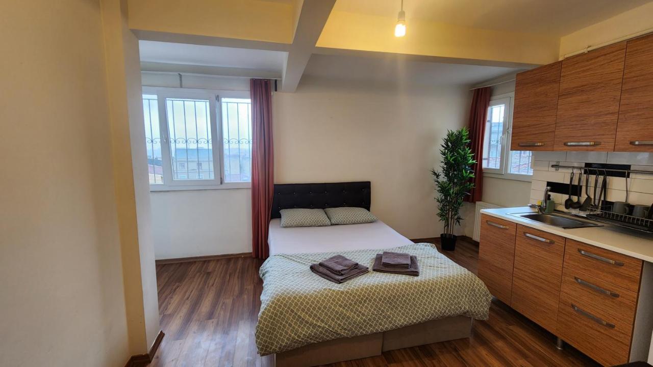 Taila Apartments No 3 Near Taksim Istanbul Bagian luar foto